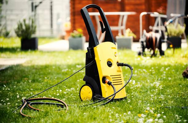 Best Dumpster Area Cleaning  in Wauwatosa, WI